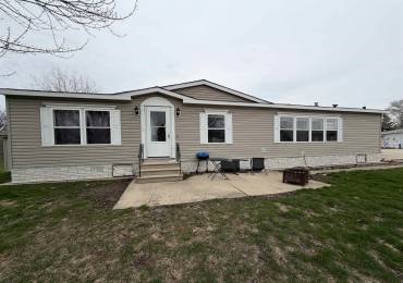 1108 AUTUMN Circle, Belvidere, Illinois, 3 Bedrooms Bedrooms, ,2 BathroomsBathrooms,Manufactured In Park,For Sale,AUTUMN,RMACA1044867