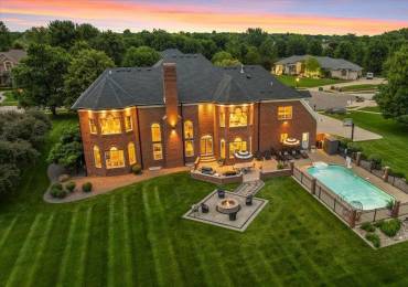 3404 Embassy Road, Springfield, Illinois, 6 Bedrooms Bedrooms, ,4 BathroomsBathrooms,Residential,For Sale,Embassy,RMACA1044947