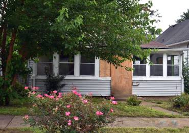 1616 NEW YORK Avenue, Peoria, Illinois, 2 Bedrooms Bedrooms, ,1 BathroomBathrooms,Residential,For Sale,NEW YORK,RMAPA1268154