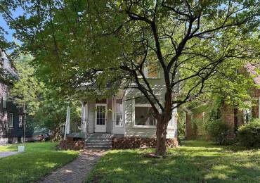 111 ARCADIA Avenue, Peoria, Illinois, 3 Bedrooms Bedrooms, ,2 BathroomsBathrooms,Residential,For Sale,ARCADIA,RMAPA1268201