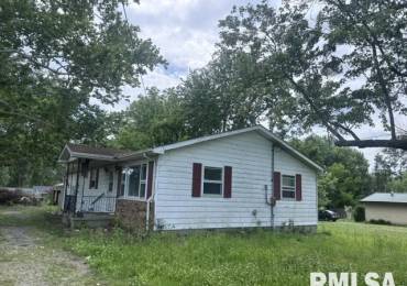 518 Fife Street, Carrier Mills, Illinois, 3 Bedrooms Bedrooms, ,1 BathroomBathrooms,Residential,For Sale,Fife,RMAPA1268280