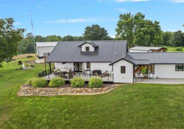 6813 Wesley Chapel Road, Chatham, Illinois, 3 Bedrooms Bedrooms, ,3 BathroomsBathrooms,Residential,For Sale,Wesley Chapel,RMACA1045088