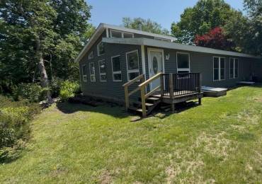636 LINDEN Point, Petersburg, Illinois, 3 Bedrooms Bedrooms, ,2 BathroomsBathrooms,Residential,For Sale,LINDEN,RMACA1041898