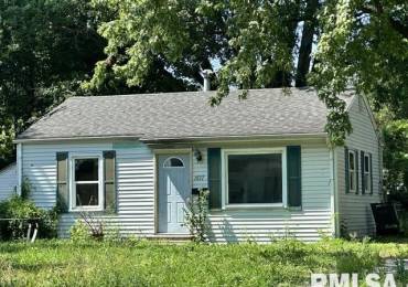 1617 North Grand Avenue, Springfield, Illinois, 3 Bedrooms Bedrooms, ,1 BathroomBathrooms,Residential,For Sale,North Grand,RMACA1045108