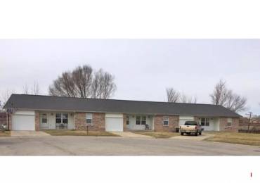 605 OAKBROOK Avenue, Chatham, Illinois, 2 Bedrooms Bedrooms, ,1 BathroomBathrooms,Residential Lease,For Rent,OAKBROOK,RMACA1045127