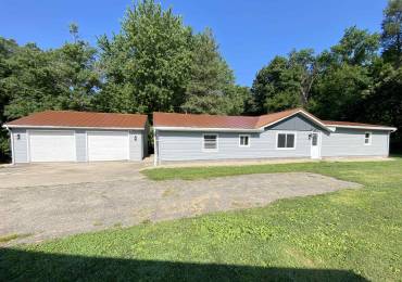315 HICKORY Street, Thayer, Illinois, 3 Bedrooms Bedrooms, ,1 BathroomBathrooms,Residential,For Sale,HICKORY,RMACA1045157