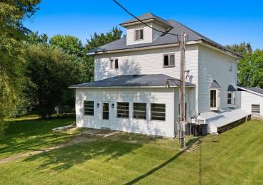 724 County Road 2600 E Road, Toluca, Illinois, 4 Bedrooms Bedrooms, ,2 BathroomsBathrooms,Residential,For Sale,County Road 2600 E,RMAPA1268376