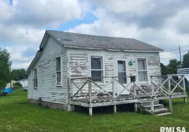 714 4TH Avenue, Monmouth, Illinois, 1 Bedroom Bedrooms, ,1 BathroomBathrooms,Residential,For Sale,4TH,RMACA1025007