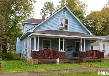 403 ELM Street, Carbondale, Illinois, ,Residential Income,For Sale,ELM,RMAEB452089