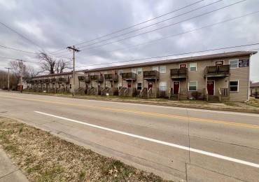 405 MILL Street, Carbondale, Illinois, ,Residential Income,For Sale,MILL,RMAEB452440