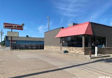 2430 16TH Street, Moline, Illinois, ,Commercial Sale,For Sale,16TH,RMAQC4252740