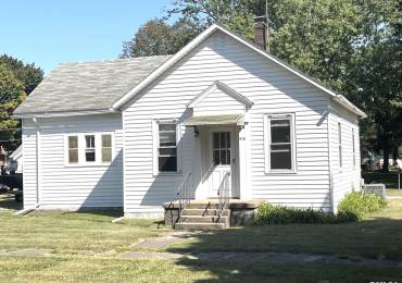 318 OLIVE Street, Toluca, Illinois, 2 Bedrooms Bedrooms, ,1 BathroomBathrooms,Residential,For Sale,OLIVE,RMAPA1253294