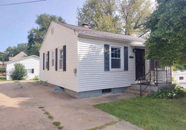 103 AMSLER Street, Bartonville, Illinois, 2 Bedrooms Bedrooms, ,1 BathroomBathrooms,Residential,For Sale,AMSLER,RMAPA1253304