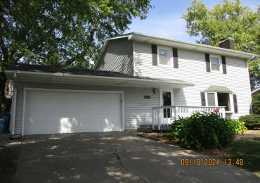 406 SHERIDAN Drive, Eldridge, Iowa, 4 Bedrooms Bedrooms, ,1 BathroomBathrooms,Residential,For Sale,SHERIDAN,RMAQC4256609