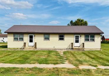 105 BENNETT Street, Wheatland, Iowa, 1 Bedroom Bedrooms, ,1 BathroomBathrooms,Residential,For Sale,BENNETT,RMAQC4256610