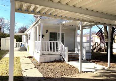 1500 Bruns Lane, Springfield, Illinois, 2 Bedrooms Bedrooms, ,1 BathroomBathrooms,Manufactured In Park,For Sale,Bruns,RMACA1031985