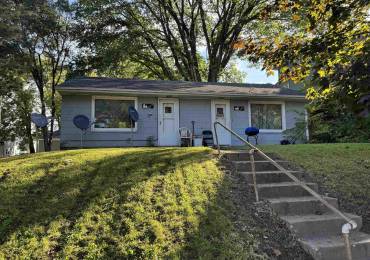 1319 17TH Street, Rock Island, Illinois, 1 Bedroom Bedrooms, ,1 BathroomBathrooms,Residential Lease,For Rent,17TH,RMAQC4256835