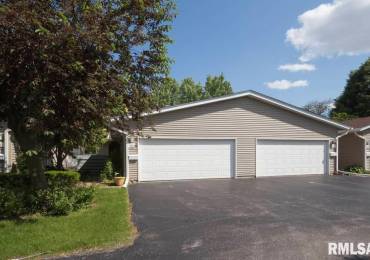 3105 PARKWILD Drive, Bettendorf, Iowa, 3 Bedrooms Bedrooms, ,3 BathroomsBathrooms,Residential Lease,For Rent,PARKWILD,RMAQC4257634