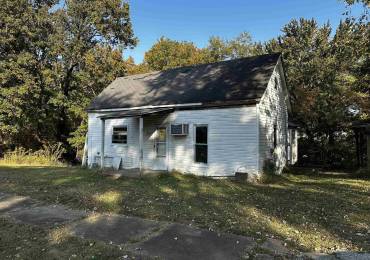 3792 5TH Street, Thompsonville, Illinois, 2 Bedrooms Bedrooms, ,1 BathroomBathrooms,Residential,For Sale,5TH,RMAEB455625