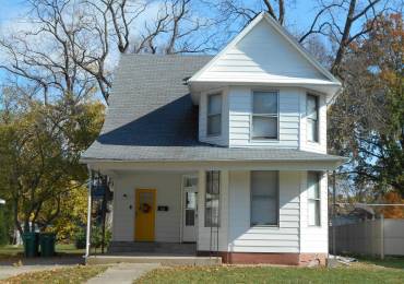 631 JOHNSON Street, Macomb, Illinois, ,Residential Income,For Sale,JOHNSON,RMAPA1246610