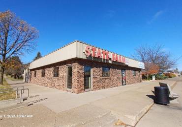 824 4TH Street, Clinton, Iowa, ,Commercial Sale,For Sale,4TH,RMAQC4258127