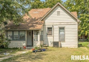 523 Lucier Street, Murphysboro, Illinois, 2 Bedrooms Bedrooms, ,1 BathroomBathrooms,Residential,For Sale,Lucier,RMACA1032916