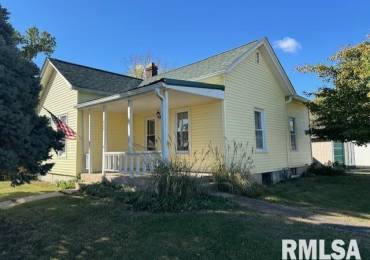 600 COMMERCIAL Street, Woodson, Illinois, 2 Bedrooms Bedrooms, ,2 BathroomsBathrooms,Residential,For Sale,COMMERCIAL,RMACA1032509