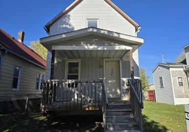 505 13TH Avenue, Rock Island, Illinois, 2 Bedrooms Bedrooms, ,1 BathroomBathrooms,Residential,For Sale,13TH,RMAQC4258324