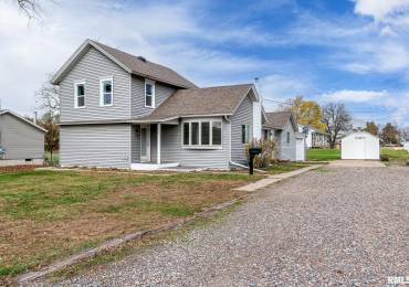 1430 5TH Street, Camanche, Iowa, 3 Bedrooms Bedrooms, ,2 BathroomsBathrooms,Residential,For Sale,5TH,RMAQC4258350