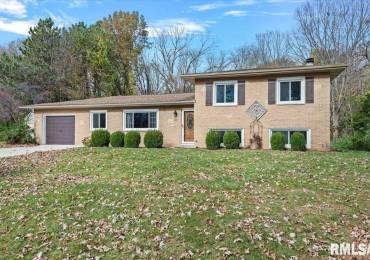 27 Eton Court, Springfield, Illinois, 3 Bedrooms Bedrooms, ,3 BathroomsBathrooms,Residential,For Sale,Eton,RMACA1033110