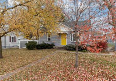 5109 PINE Street, Davenport, Iowa, 2 Bedrooms Bedrooms, ,1 BathroomBathrooms,Residential,For Sale,PINE,RMAQC4258397