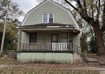 1316 CASS Street, Springfield, Illinois, 4 Bedrooms Bedrooms, ,1 BathroomBathrooms,Residential,For Sale,CASS,RMACA1033131