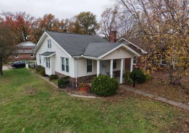 221 10TH Street, Herrin, Illinois, 4 Bedrooms Bedrooms, ,1 BathroomBathrooms,Residential,For Sale,10TH,RMAEB455910