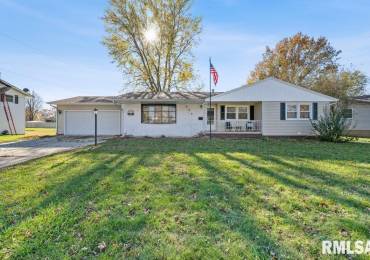 465 MIDLAND Drive, Kewanee, Illinois, 3 Bedrooms Bedrooms, ,2 BathroomsBathrooms,Residential,For Sale,MIDLAND,RMAQC4258278