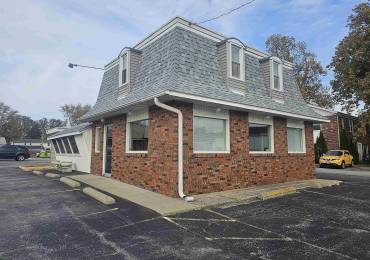 104 Vandalia Road, South Jacksonville, Illinois, ,Commercial Sale,For Sale,Vandalia,RMACA1025863