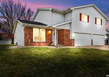 6810 FOX POINT Drive, Peoria, Illinois, 3 Bedrooms Bedrooms, ,2 BathroomsBathrooms,Residential,For Sale,FOX POINT,RMAPA1254718