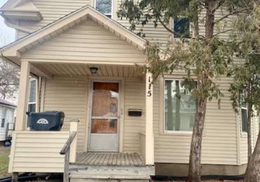 115 3RD Street, Clinton, Iowa, 1 Bedroom Bedrooms, ,1 BathroomBathrooms,Residential Lease,For Rent,3RD,RMAQC4257875