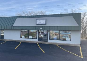 1548 52ND Avenue, Moline, Illinois, ,Commercial Lease,For Rent,52ND,RMAQC4239009