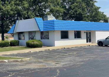 2201 Ramada Lane, Carbondale, Illinois, ,Commercial Sale,For Sale,Ramada,RMAEB454020