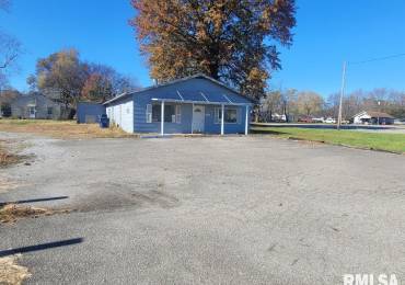 1611 10TH Street, Mt Vernon, Illinois, ,Commercial Sale,For Sale,10TH,RMAEB456123