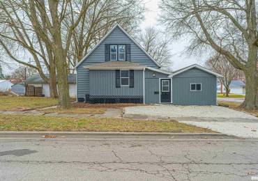 305 STATE Street, Lincoln, Illinois, 3 Bedrooms Bedrooms, ,1 BathroomBathrooms,Residential,For Sale,STATE,RMACA1033497