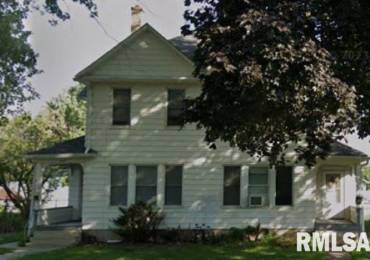 914 15TH Street, Davenport, Iowa, 2 Bedrooms Bedrooms, ,1 BathroomBathrooms,Residential Lease,For Rent,15TH,RMAQC4258443