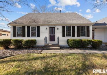 804 5TH Street, Coal Valley, Illinois, 3 Bedrooms Bedrooms, ,2 BathroomsBathrooms,Residential,For Sale,5TH,RMAQC4259105