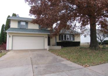 3604 BIRCHWOOD Avenue, Davenport, Iowa, 3 Bedrooms Bedrooms, ,2 BathroomsBathrooms,Residential Lease,For Rent,BIRCHWOOD,RMAQC4259212