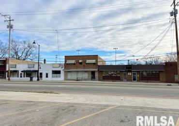 1732, 1738, 1744 SHERIDAN Road, Peoria, Illinois, ,Commercial Sale,For Sale,SHERIDAN,RMAPA1255155