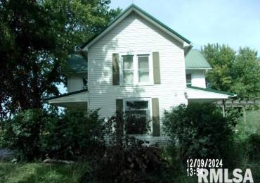 17025 OLD AIRPORT Road, Rushville, Illinois, 4 Bedrooms Bedrooms, ,2 BathroomsBathrooms,Residential,For Sale,OLD AIRPORT,RMACA1033645