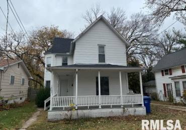 1007 29TH Street, Moline, Illinois, 3 Bedrooms Bedrooms, ,2 BathroomsBathrooms,Residential,For Sale,29TH,RMAQC4258149