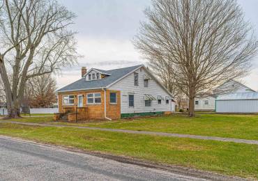 120 OAK Street, Broadwell, Illinois, 4 Bedrooms Bedrooms, ,1 BathroomBathrooms,Residential,For Sale,OAK,RMACA1033657