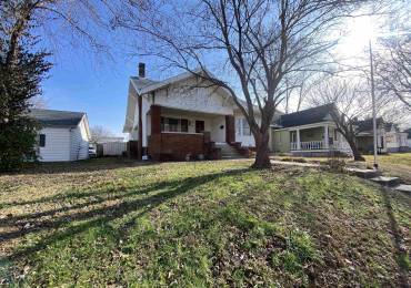 906 Granger Street, Harrisburg, Illinois, 5 Bedrooms Bedrooms, ,4 BathroomsBathrooms,Residential,For Sale,Granger,RMAEB456349