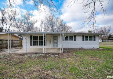 10381 EVERGREEN Drive, Manito, Illinois, 3 Bedrooms Bedrooms, ,1 BathroomBathrooms,Residential,For Sale,EVERGREEN,RMAPA1255316